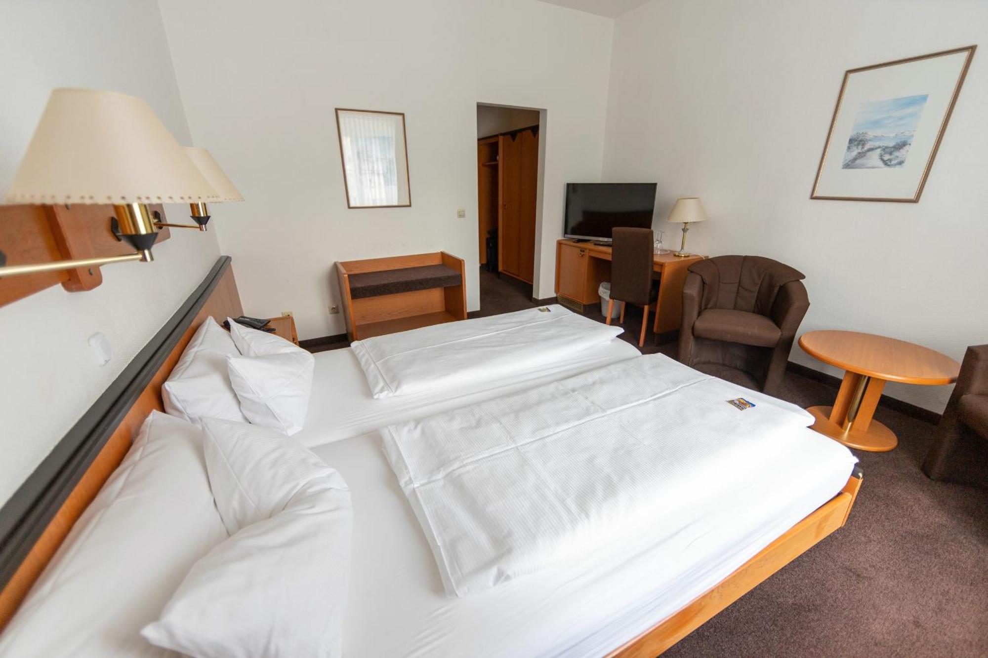 Sonnenhotel Hoher Hahn Schwarzenberg  Bagian luar foto